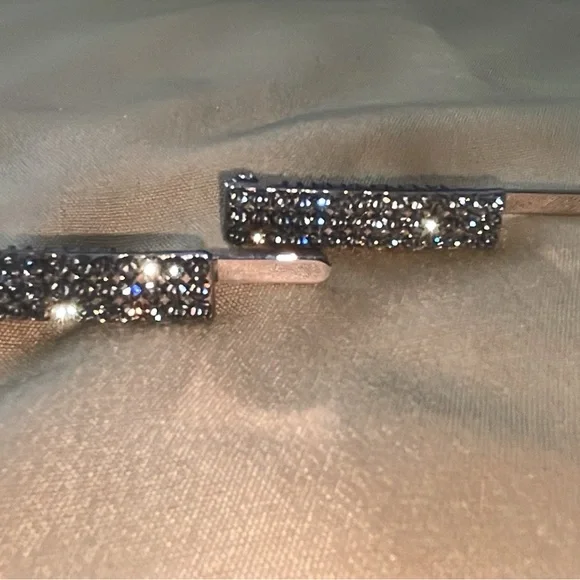 Sparkling Silver Hair Clips - Picture 2 of 4